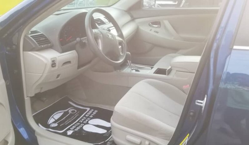 2010 TOYOTA CAMRY LE full