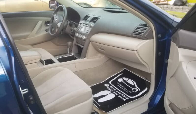 2010 TOYOTA CAMRY LE full