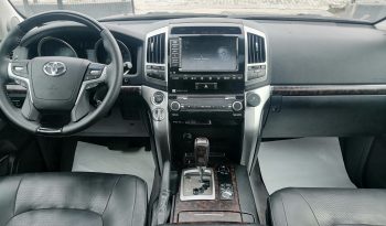 2015 Toyota Landcruiser V8 full