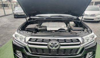 2015 Toyota Landcruiser V8 full