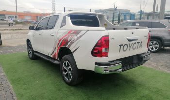 2020 Toyota Hilux SR5 full