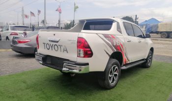 2020 Toyota Hilux SR5 full