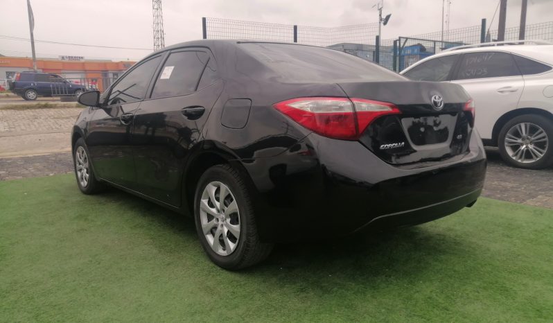 2015 Toyota Corolla LE full