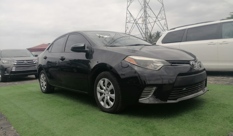 2015 Toyota Corolla LE full