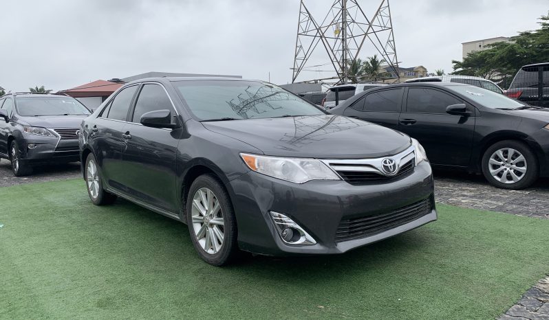 2012 Toyota Camry XLE full