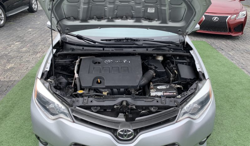 2015 Toyota Corolla LE full