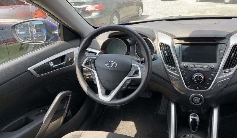 2013 Hyundai Veloster full