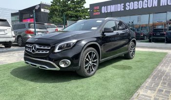 2015 Mercedes Benz GLA250 full