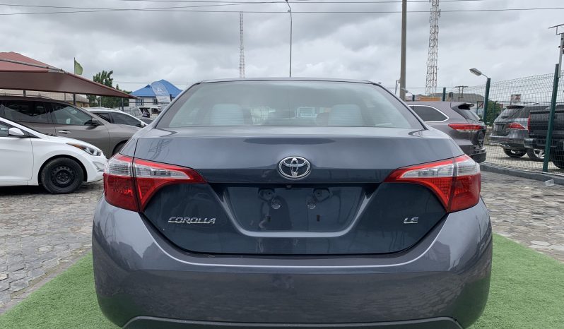 2015 Toyota Corolla LE full