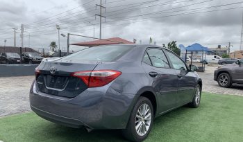 2015 Toyota Corolla LE full