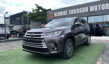 2016 TOYOTA HIGHLANDER XLE full