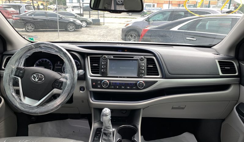 2016 TOYOTA HIGHLANDER XLE full