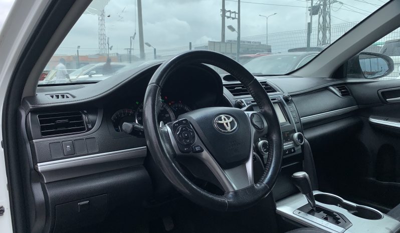 2012 TOYOTA CAMRY SE full