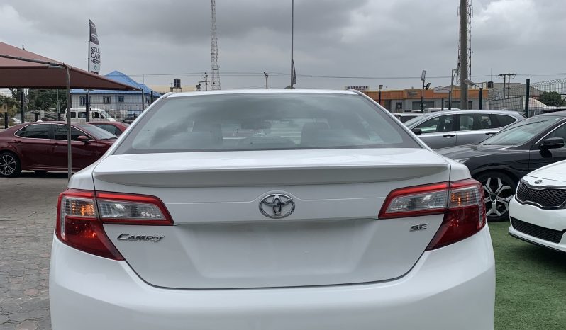 2012 TOYOTA CAMRY SE full