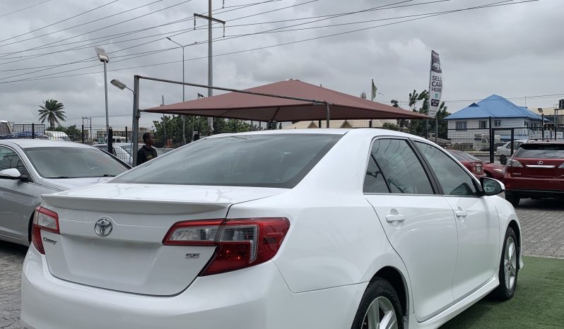 2012 TOYOTA CAMRY SE full