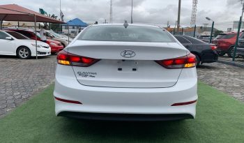 2018 Hyundai Elantra full