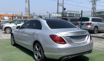 2016 Mercedes Benz C300 full