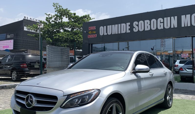 2016 Mercedes Benz C300 full