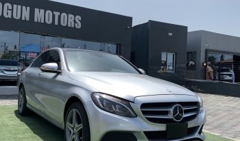 2016 Mercedes Benz C300 full