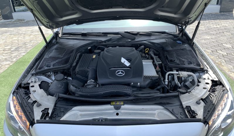 2016 Mercedes Benz C300 full