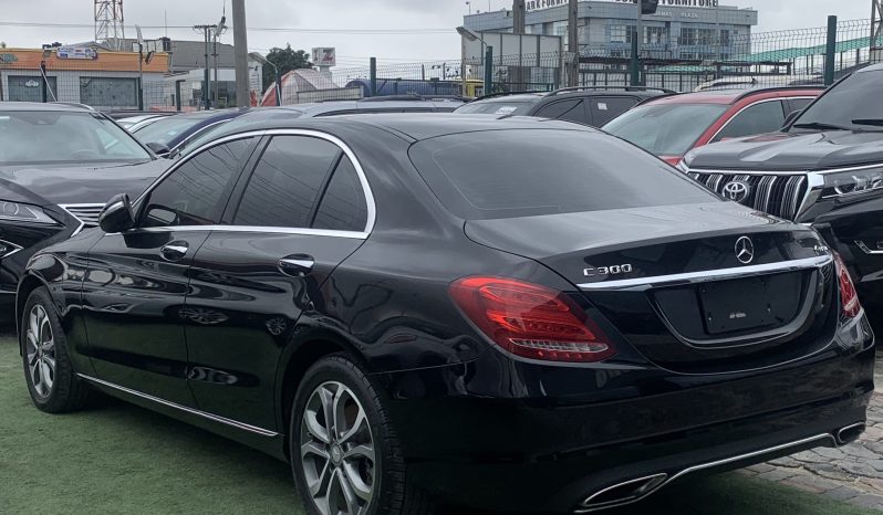 2015 Mercedes Benz C300 full