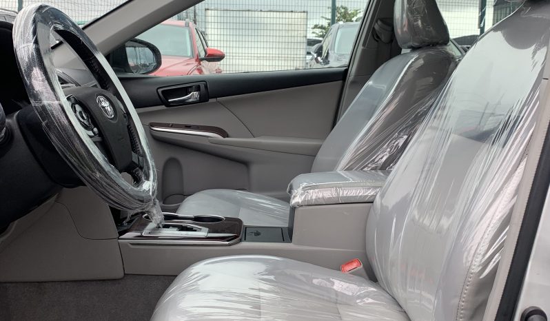 2012 TOYOTA CAMRY XLE full